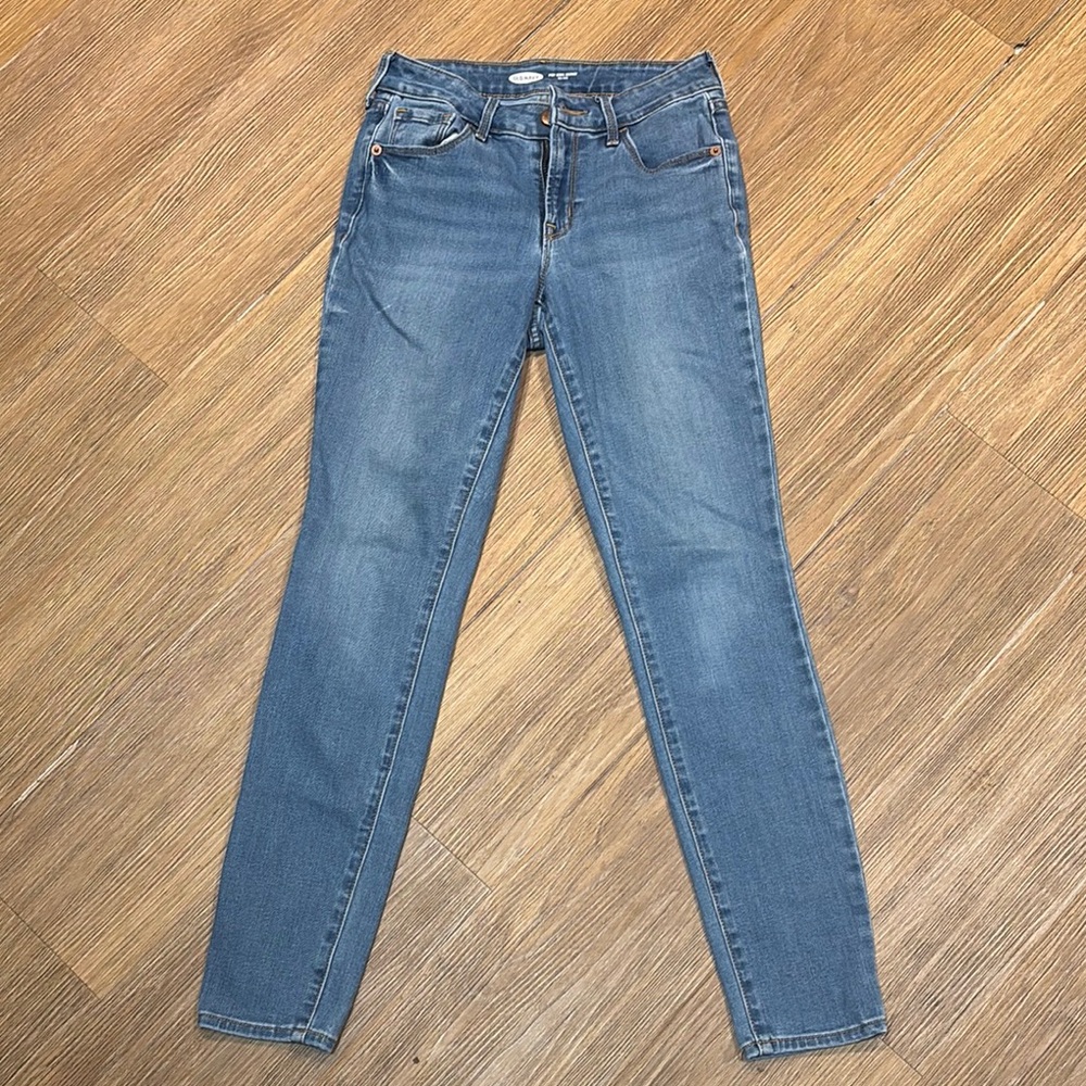 Old Navy Women's Skinny Jeans - Medium Blue